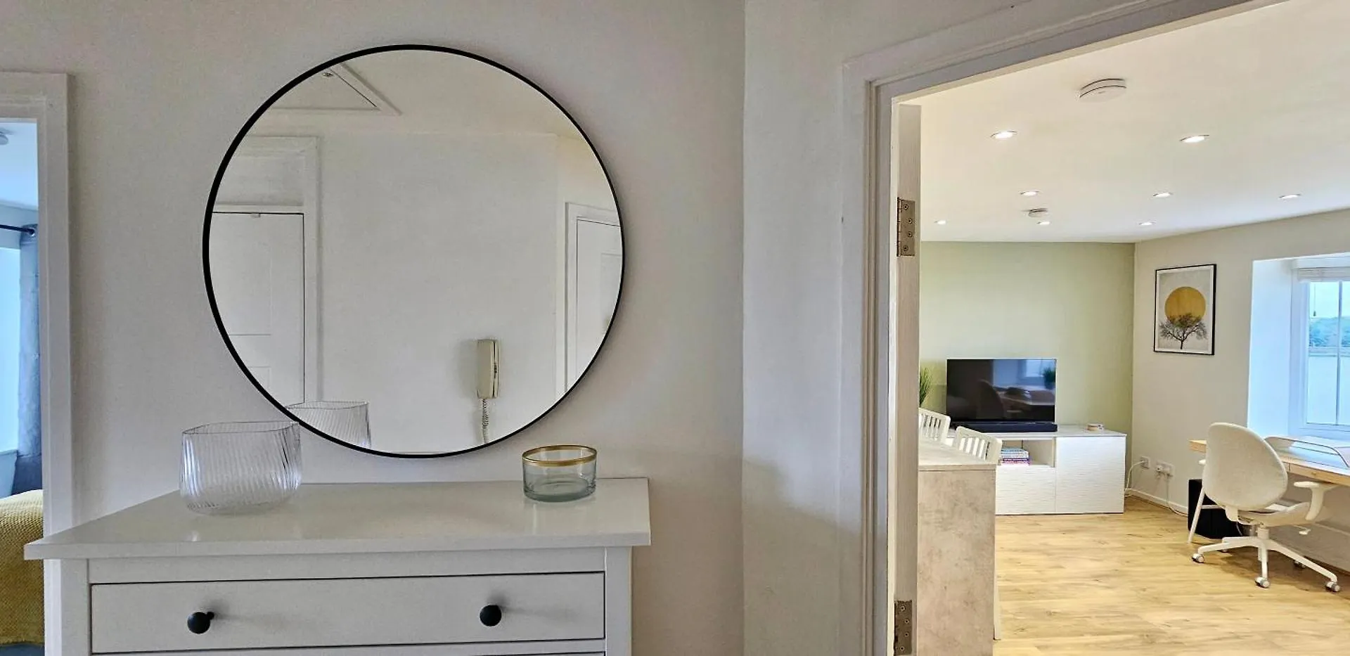 Riverview Apartments By Switchback Stays Cardiff